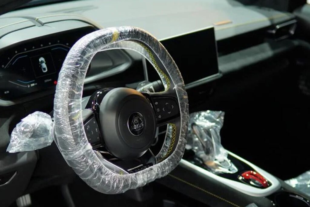 Dashboard Cracking Heat Damage Explained